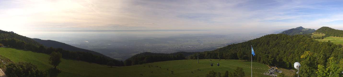 Abb. 1: Sonne und ausgedehnte hohe Wolken, Blick vom Weissenstein 