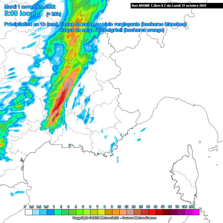Fig. 2: Modélisation de la ligne orageuse de la nuit prochaine en basse vallée du Rhône (modèle AROME)