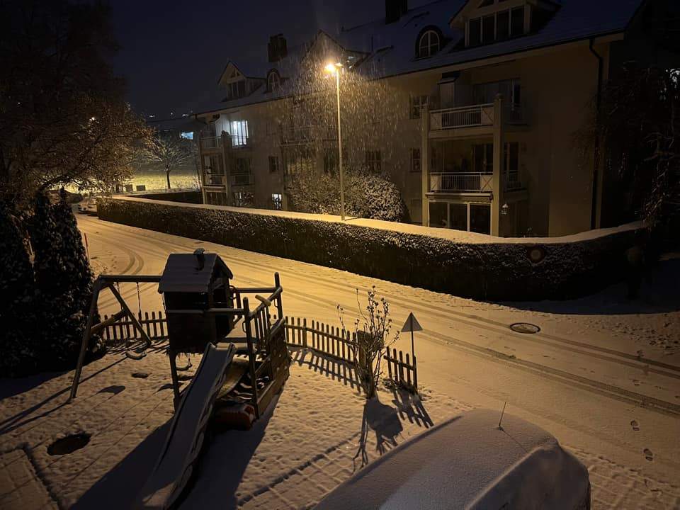 Abb. 3: So sieht es am frühen Morgen in Solothurn (Oberdorf) aus. (Quelle: Facebook)