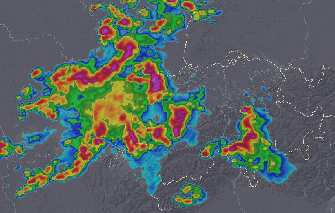 Fig. 1: Radar image from 18:10; Source: MeteoNews, Ubimet