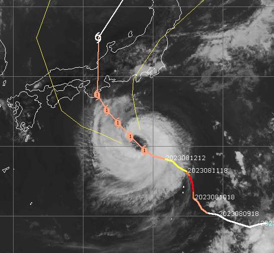 Fig. 1: Trajectoire du typhon LAN; Source: CIMSS