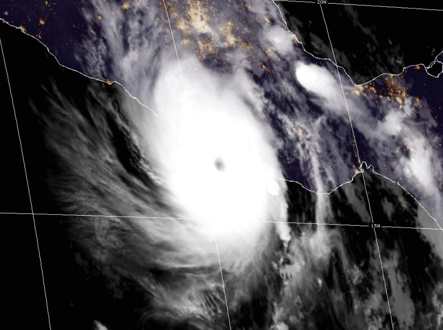 Fig. 1: Cyclone intense Otis à l'approche d'Acapulco; Source: NOAA