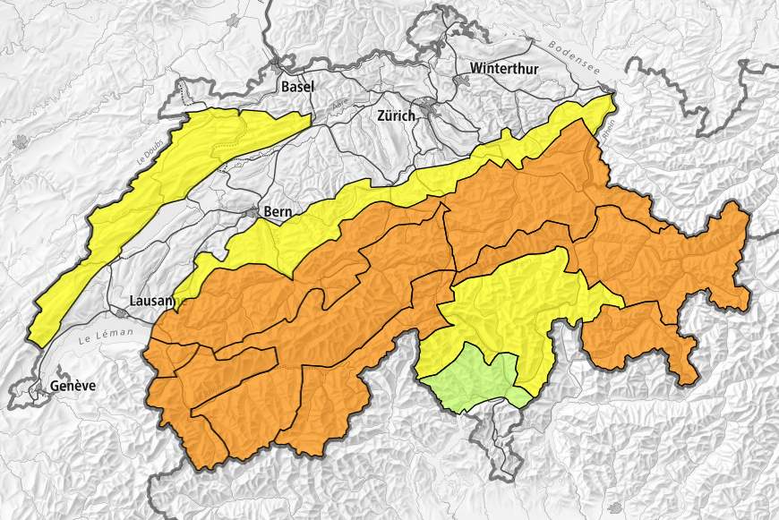 Fig. 2: Current avalanche danger (orange: considerable; yellow: moderate); Source: WSL-Institut für Schnee-und Lawinenforschung SLF 